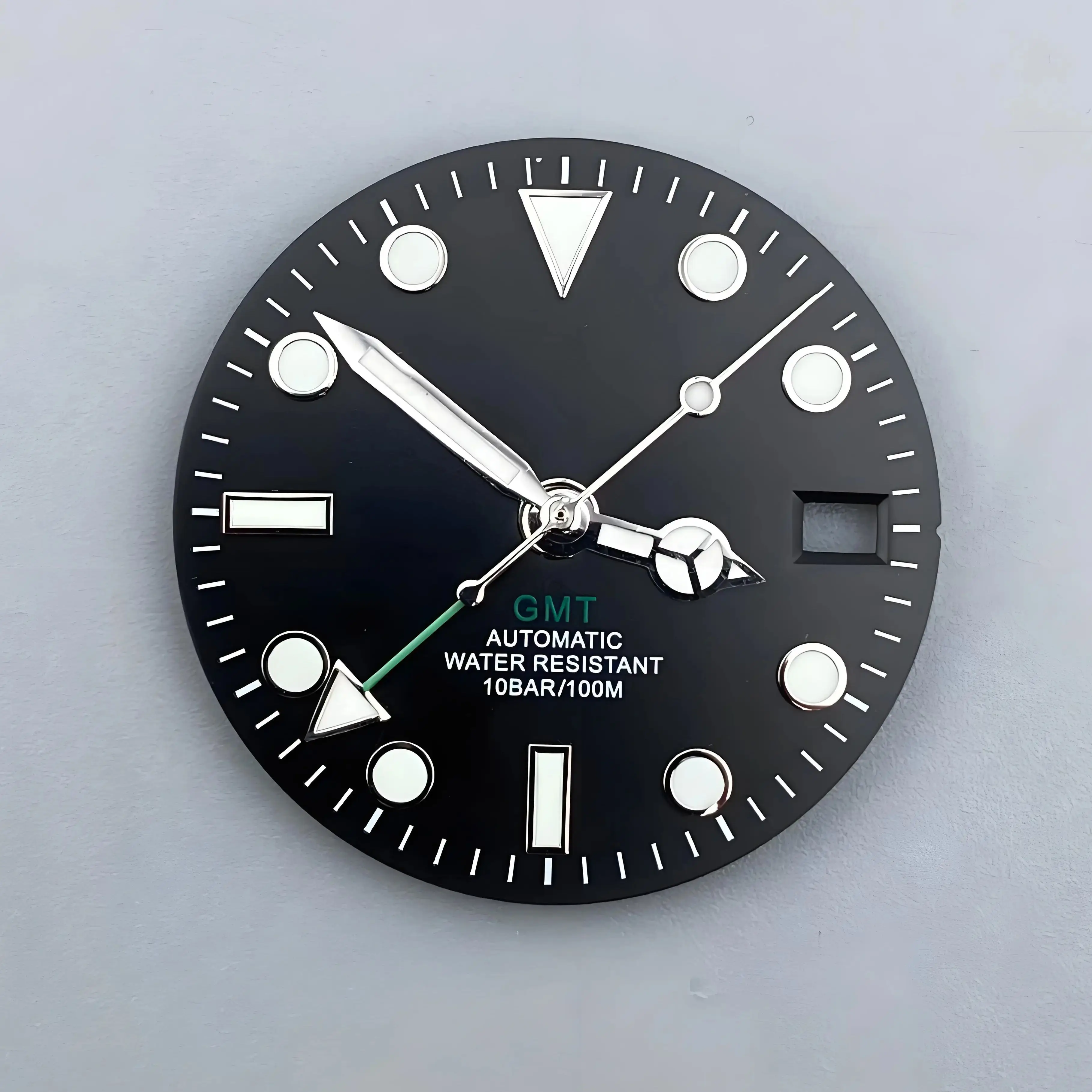 Luminous GMT Single Calendar Watch Dial, 28.5mm, No Logo