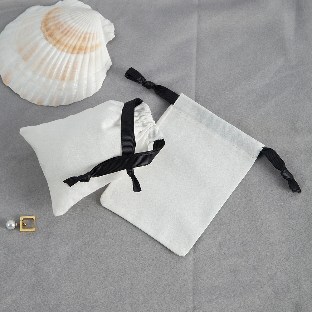 50/100 Stück weiße Geschenktüten aus Baumwollseil mit Kordelzug, Schmuckverpackungsbeutel, Aufbewahrungstasche für Hochzeitsringe, Ohrstecker, Verpackung – Detail 3