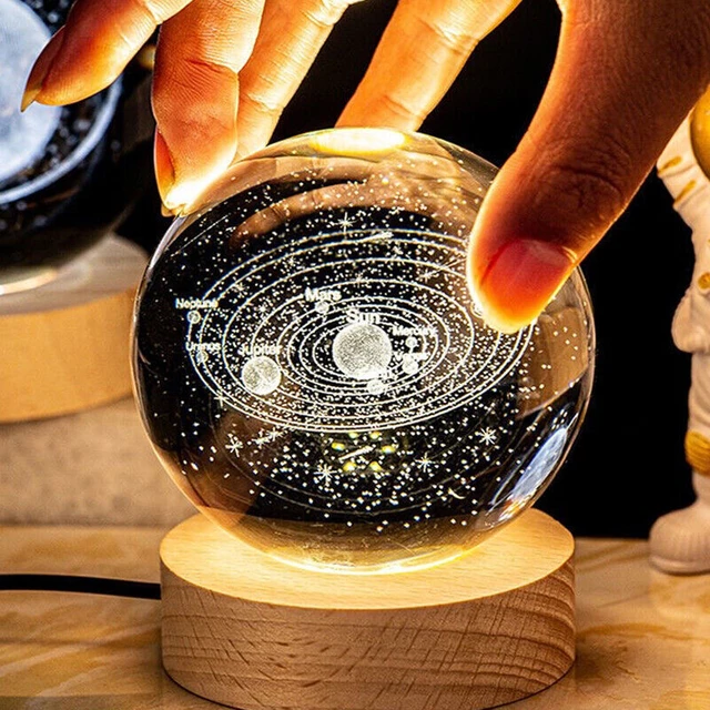 Bola de cristal luminosa para luz noturna, Bola de cristal criativa, Série  Galaxy, Base de madeira