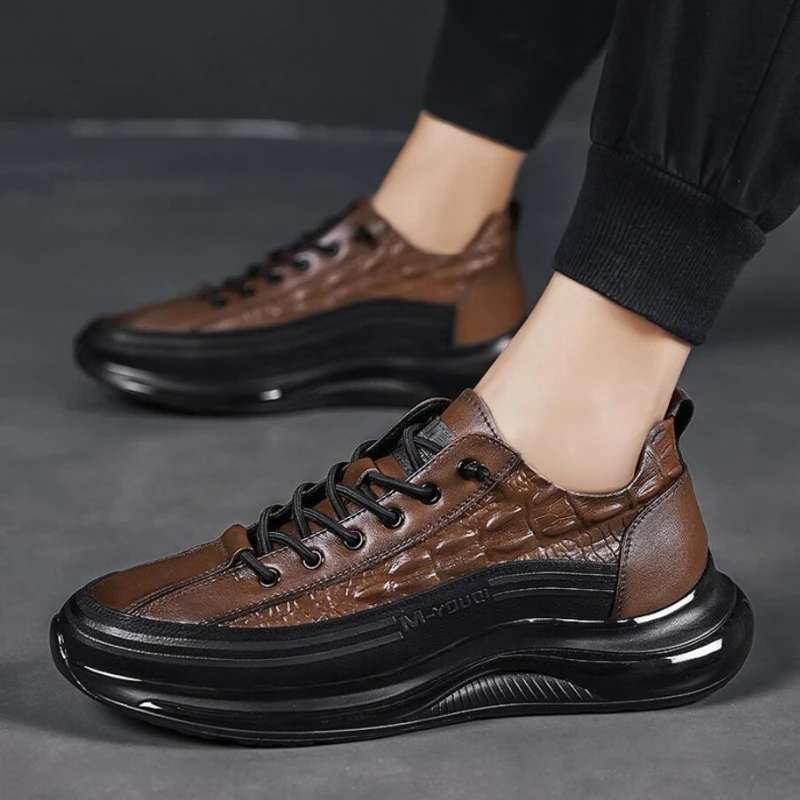 

Luxury Men Casual Shoes Platform Sneakers Men Vulcanized Sports Climbing Shoes Fashion Trainers Male Hiking Shoes Zapatos Hombre