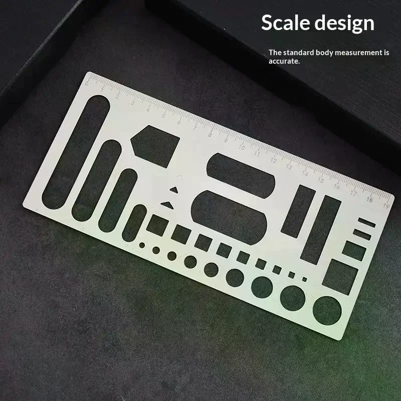 기하학적 자형 패턴 플래너 스틸 자 다기능 속이 빈 스테인레스 스틸 금속 드로잉 및 낙서용 자 일상용