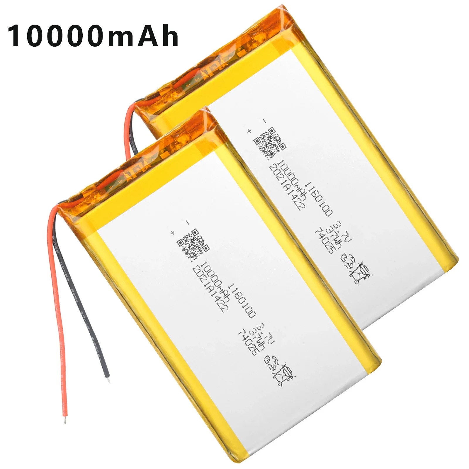 Gros plan sur batterie drone 3,7V montrant étiquette de spécifications et connecteur.