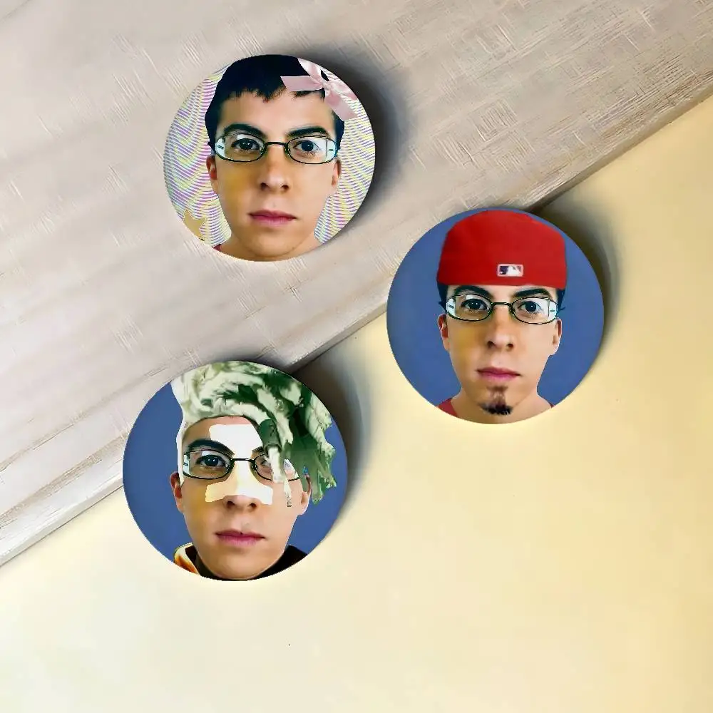 Humorous Mclovin Badge Lapel Pin – Tinplate Brooch for Bags & Accessories Gifts