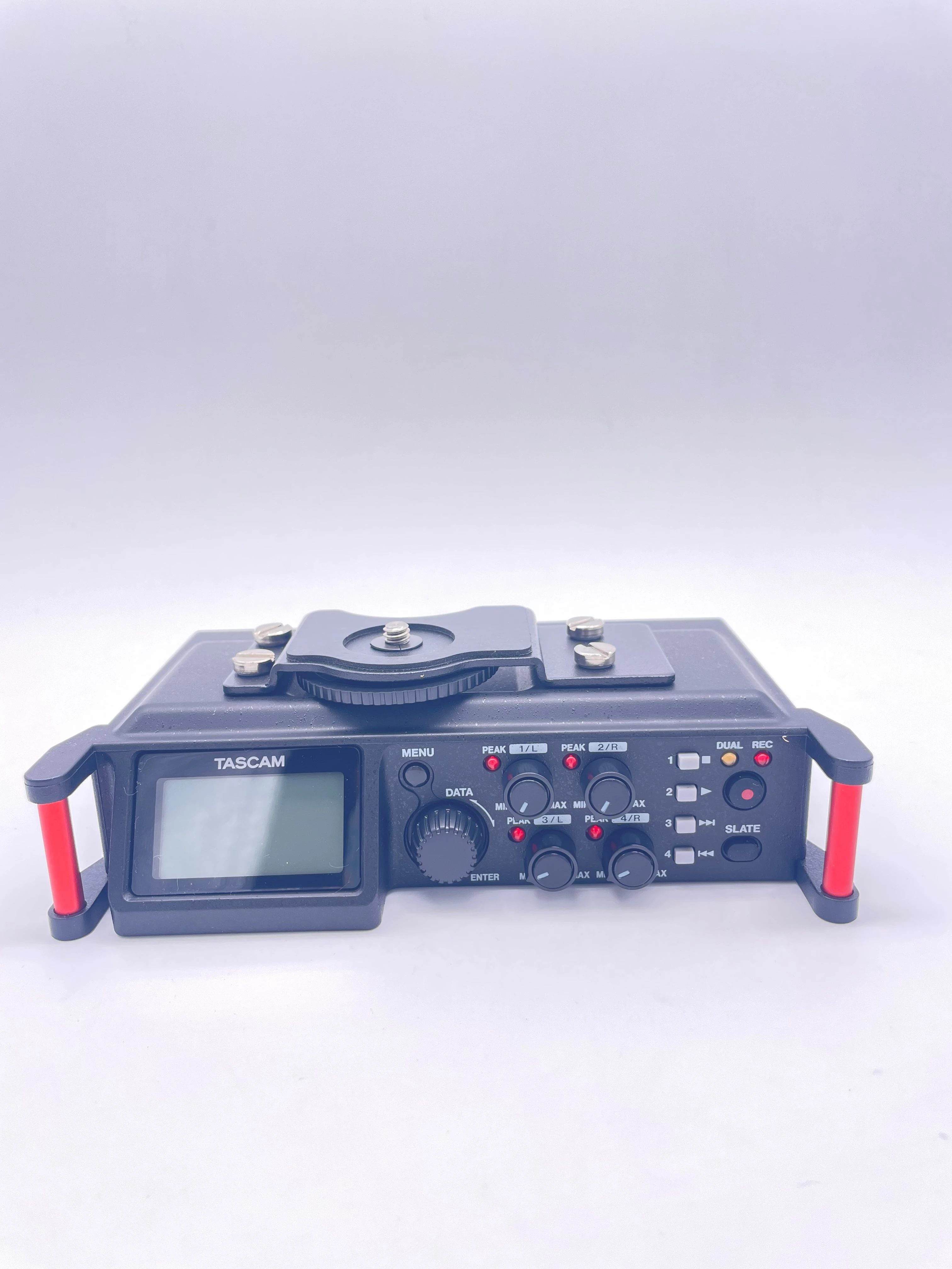 TASCAM MSR-16 〜 1/2 愛らしい インチ 16トラックレコーダー