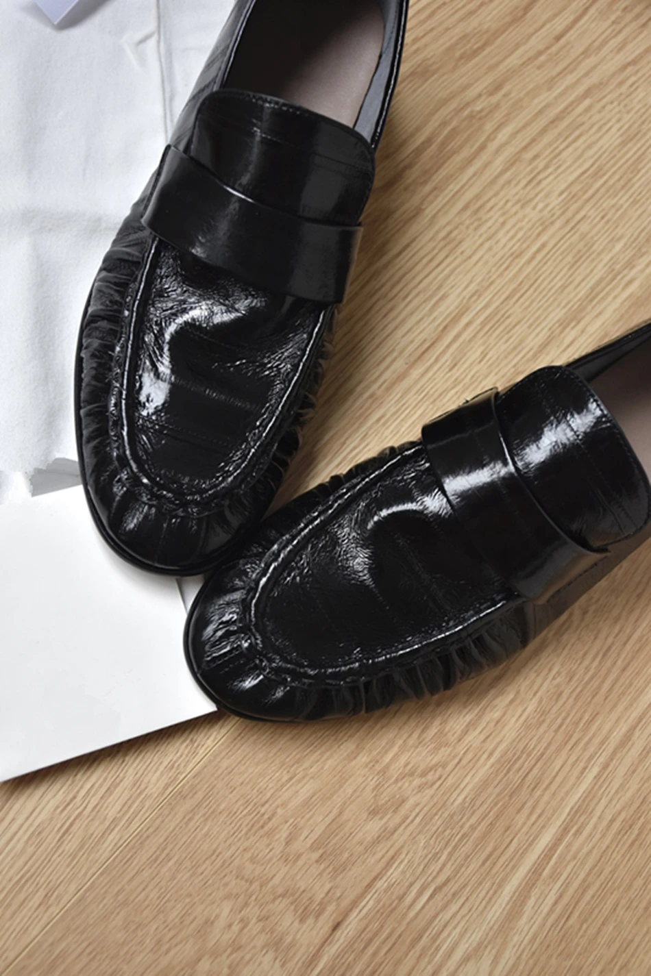TR Eel Leather Loafers 2025 New Hot Sale Flat Shoes High Quality Black Soft Shoes For Women ﻿ 4