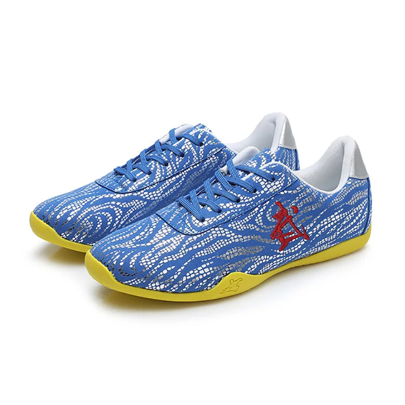 Martial Arts Shoes Professional EU35-46 Canvas Kung Fu Martial Arts Tai Chi Taekwondo Wu Shu Karate Sports Sneakers Adult Large Size