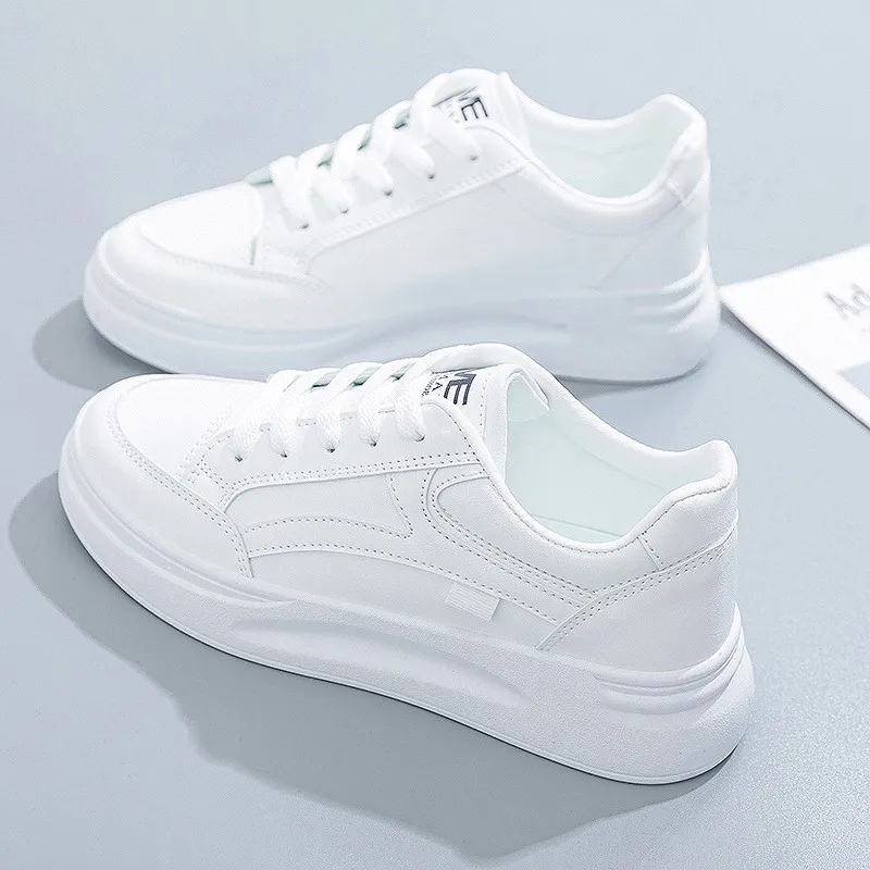 Women's Comfortable Lace-Up Fashion Sneakers