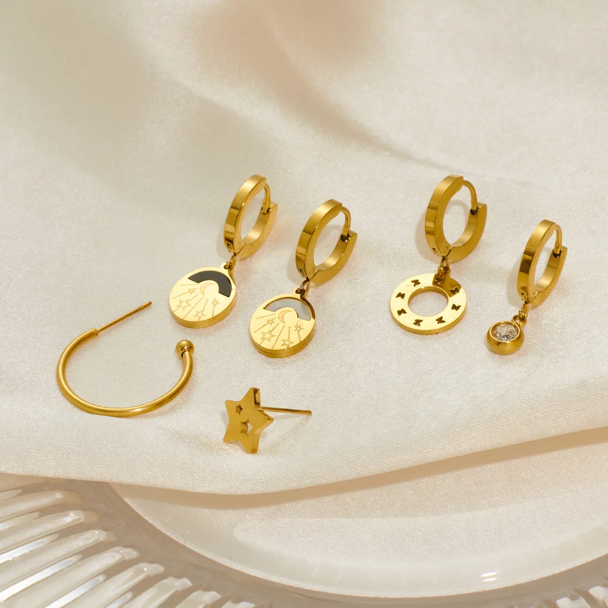 Chic Stylish 316L Stainless Steel 6 Pieces Zircon Heart Star Moon Earring for Women Fashion Vintage Jewelry Wholesale 3
