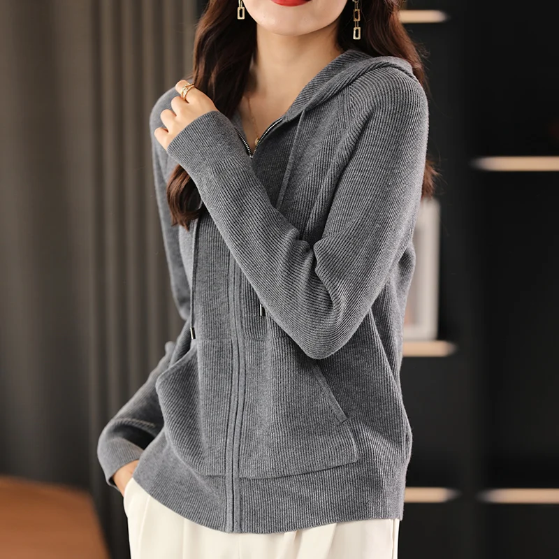 2024 Autumn and winter New Cashmere Zipper hooded cardigan Women loose long sleeved Cashmere Zipper hooded cardigan Women 3