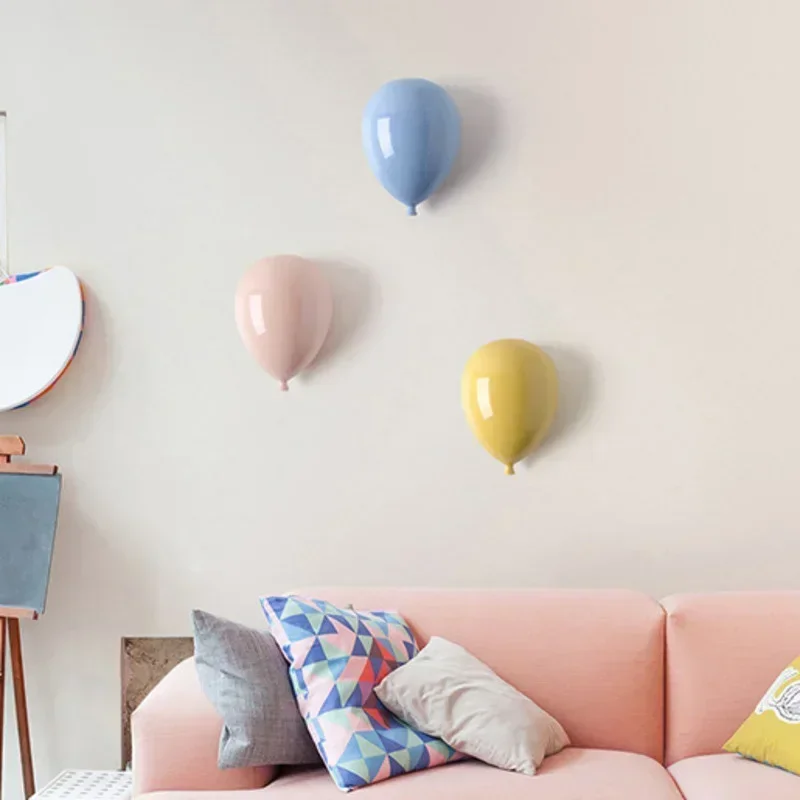 Palloncino Decorativo In Ceramica Arancione – Da Parete, 12 Cm, Design Italiano Con Supporto Incluso