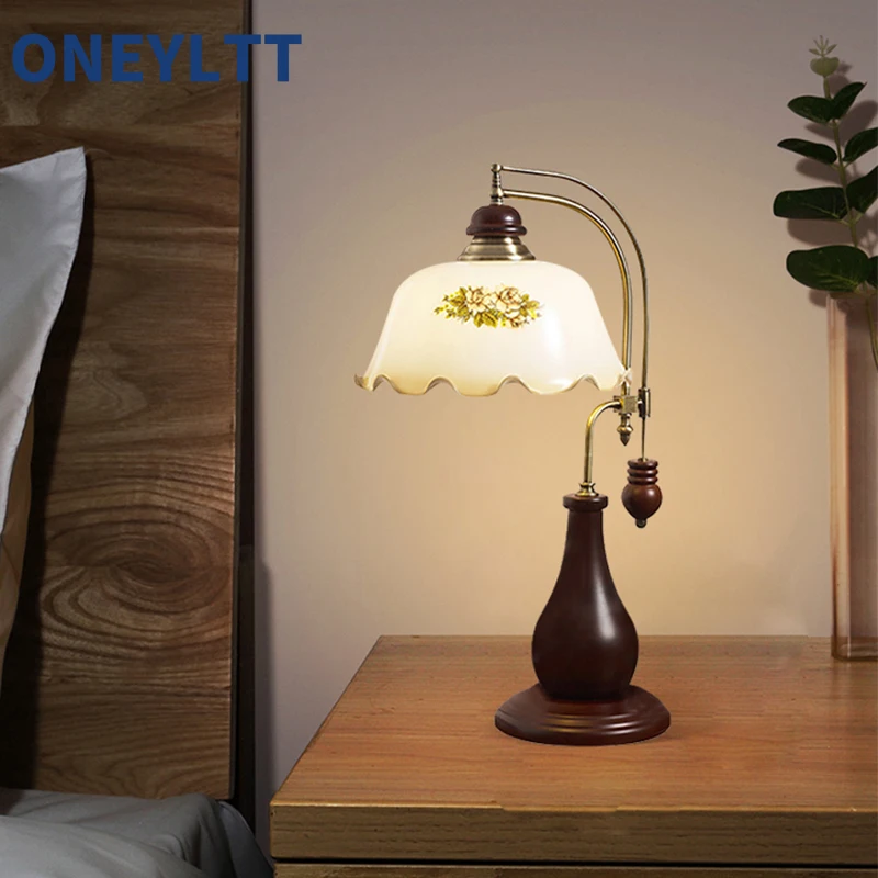 

Country Retro LED Table Lamp Living Room Study Wooden Base Glass Bedroom Bedside Restaurant Home Decoration Table Light