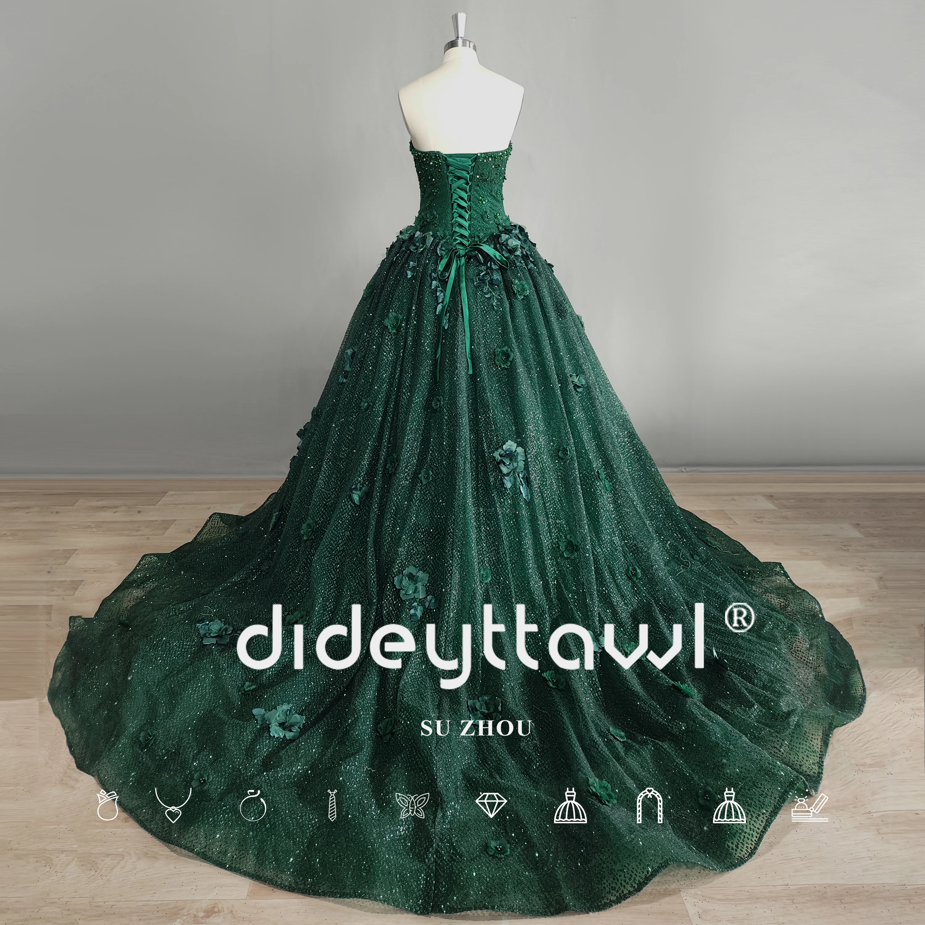 Dideyttawl Emerald Green Princess Sequin Quinceañera Dress With Cape Ball Gown Strapless Beaded Tulle Sweet 15 Real Pictures