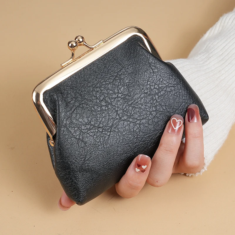 Retro Purse Image 3