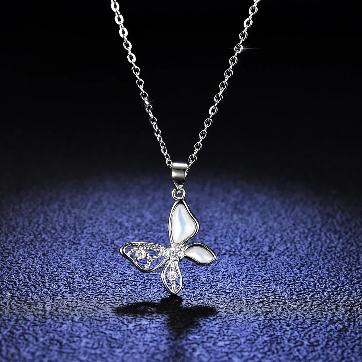 Pendenti In Platino 1 Ct Moissanite Collana Di Diamanti Moda Donna Bianco Fritillary Farfalla Ciondolo Catena Clavicola Gioielli