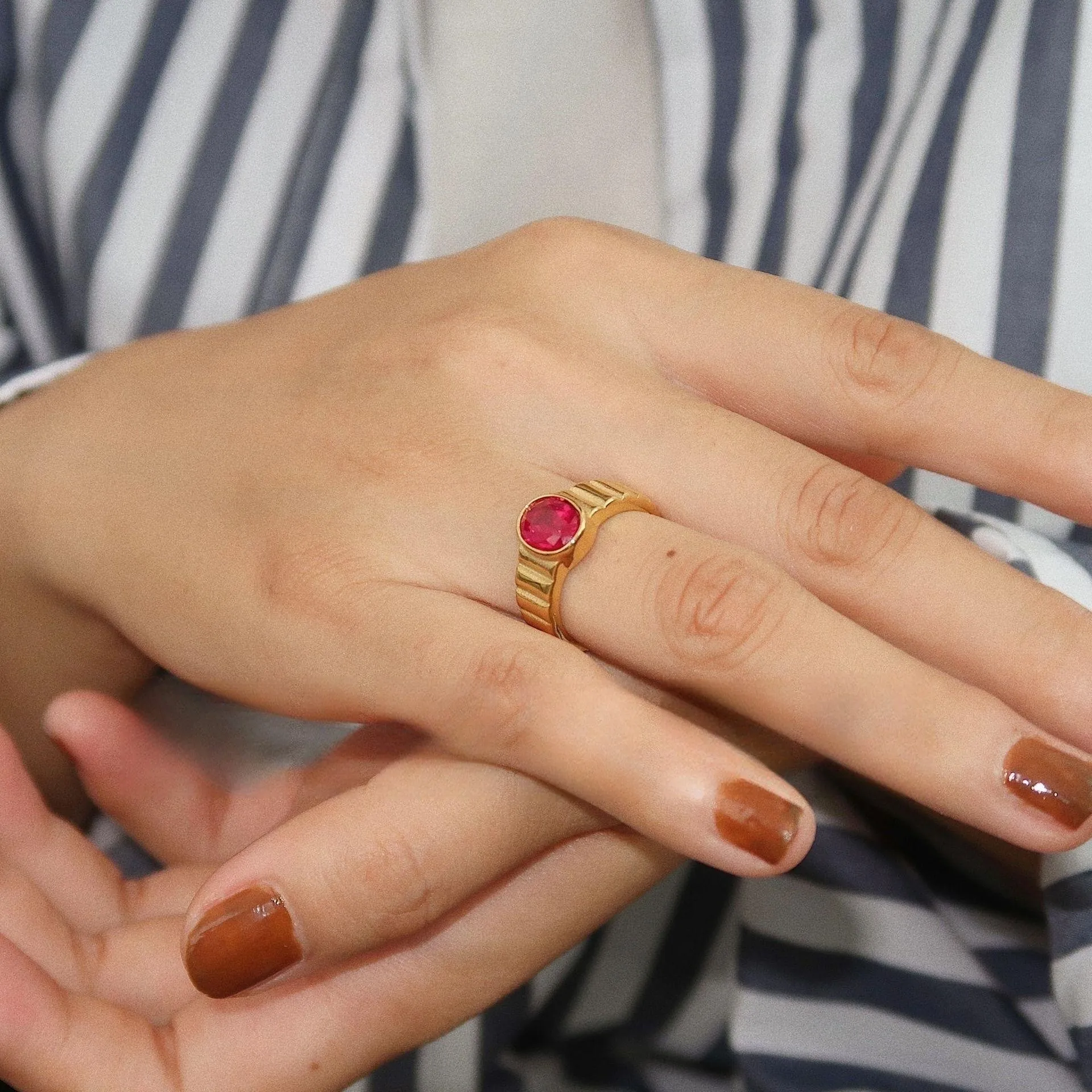 Ruby Ring Zircon Ring Temperament Fashion Titanium Steel Gold Plated Retro