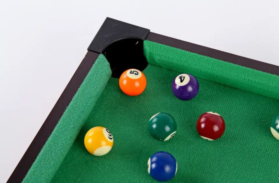Popular Table Toy Mini Tabletop Wooden Pool for Kids Playing Table Game Billiards Pool