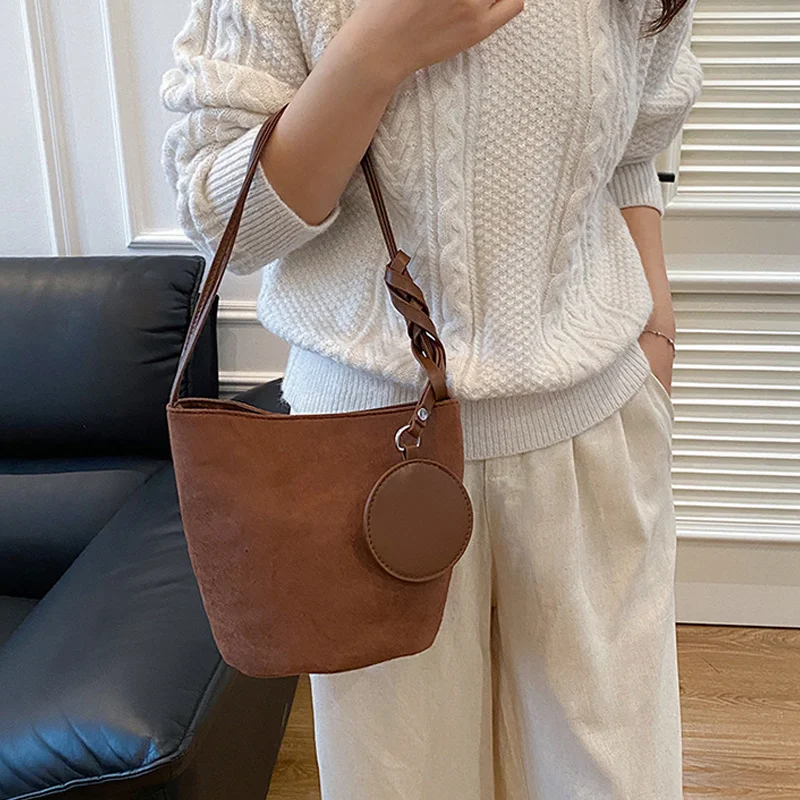 Solid Color Women Suede Shoulder Bucket Bags Large Capacity Versatile Ladies Underarm Female Phone Handbags Purse
