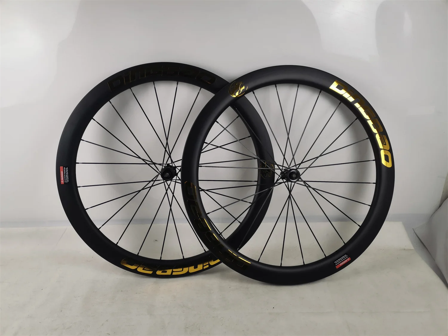 light carbon wheels