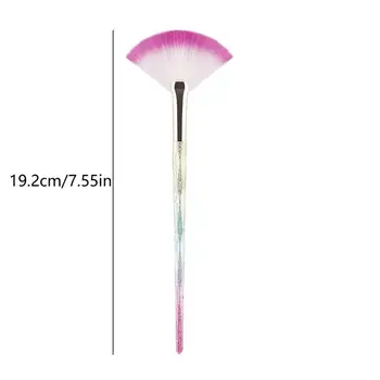 △   Pennello grande piatto a ventaglio per blush e cipria, morbido e confortevole, per un'applikazione uniforme del colore, stile coreano, per donne