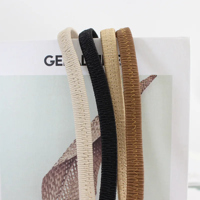 Рисунок 4 - Металлическая пряжка тонкий эластичный