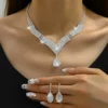 3-Piece Rhinestone & Waterdrop Jewelry Set – Women’s Wedding Accessories