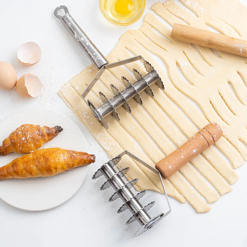 Wooden Handle Manual Noodle Roller Cutter Stainless Steel Pasta Pressing Machine Maker Pizza Dough Knife Kitchen Helpers Tools