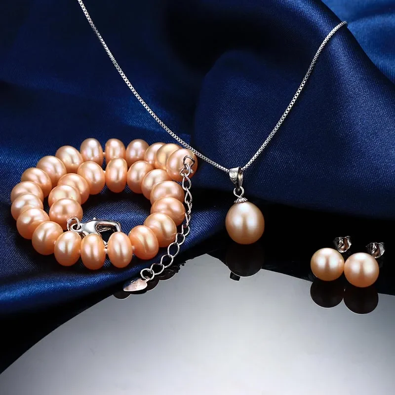 Women Pearl Jewelry Set Necklace Earrings Bracelet