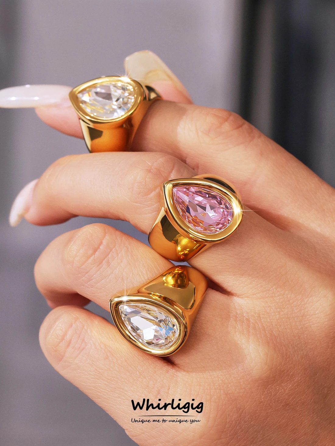 Luxuriöse Wassertropfen-Ringe für Damen, wasserdicht, Edelstahl, vergoldet, weiß, rosa Zirkon-Ring, täglicher Party-Schmuck