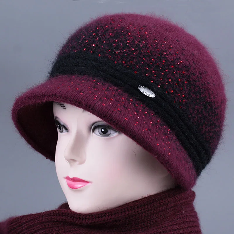 

Winter Mother Hat Women's Warm Knitted Cotton Hat with Wool Thickened Cold Protection for The Elderly Woolen Hat Ear Protection