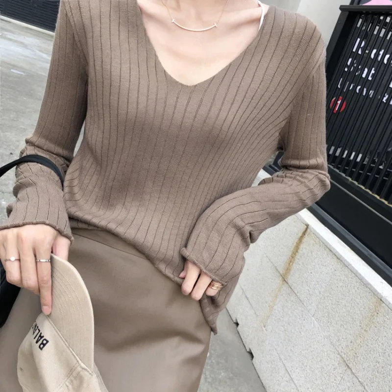 Fashion New Women's Long Sleeve V-Neck Sweater Solid Color Knitted Casual Elegant Office Pullover Shirt