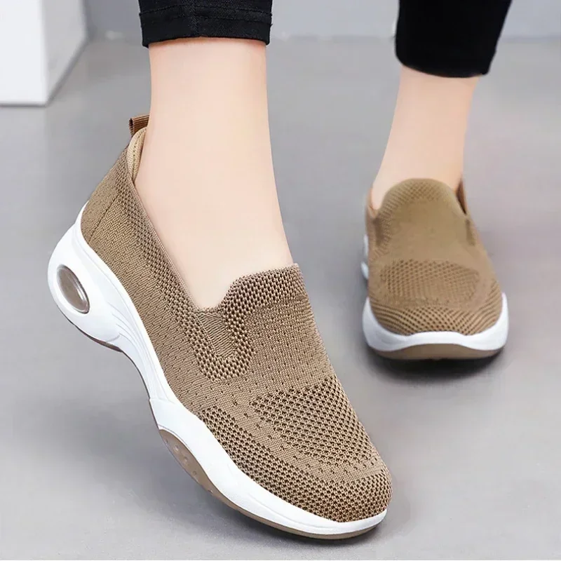 Women Casual Flat Breathable Knitted Sneakers Spring Autumn Sports Tennis Shoes Woman Fashion Slip on Soft Bottom Walking Shoes 4