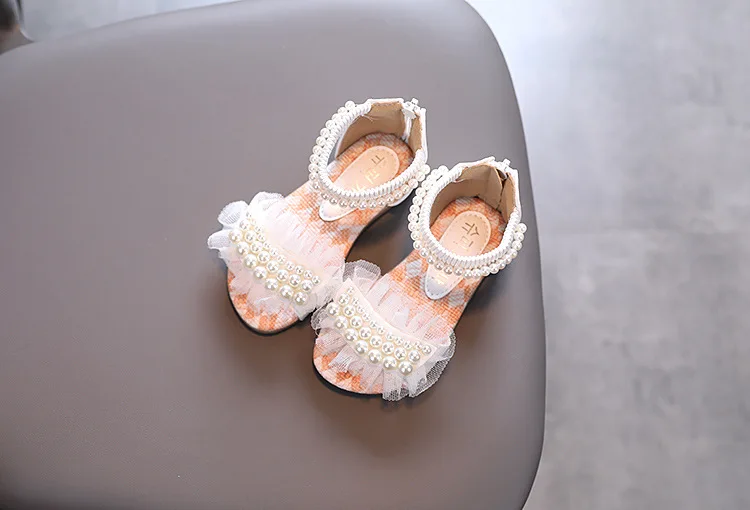 Girls Pearl Sandals 2022 Summer New Baby Princess Girls Children White Dance Performance Shoes children's shoes for sale