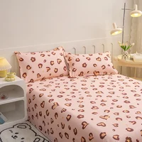 Heart-shaped Leopard Print Flat Sheet with 2 Pillowcase Twin/Queen Size Polyester Luxury Soft Boho Leopard Pattern Bed Sheet Set 2