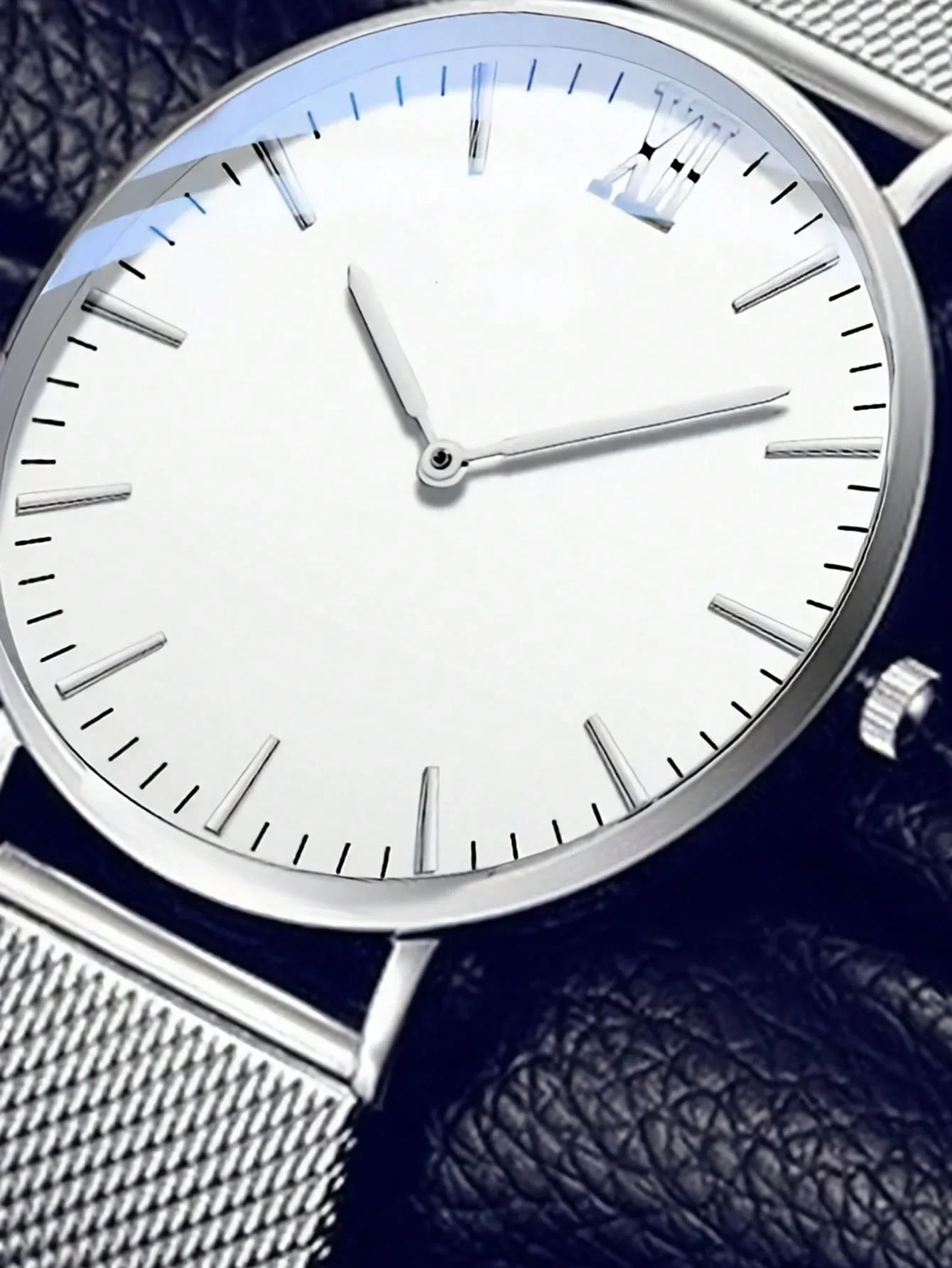 1 men's new ultra-thin fashion trend minimalist Roman mesh quartz watch suitable for daily matching