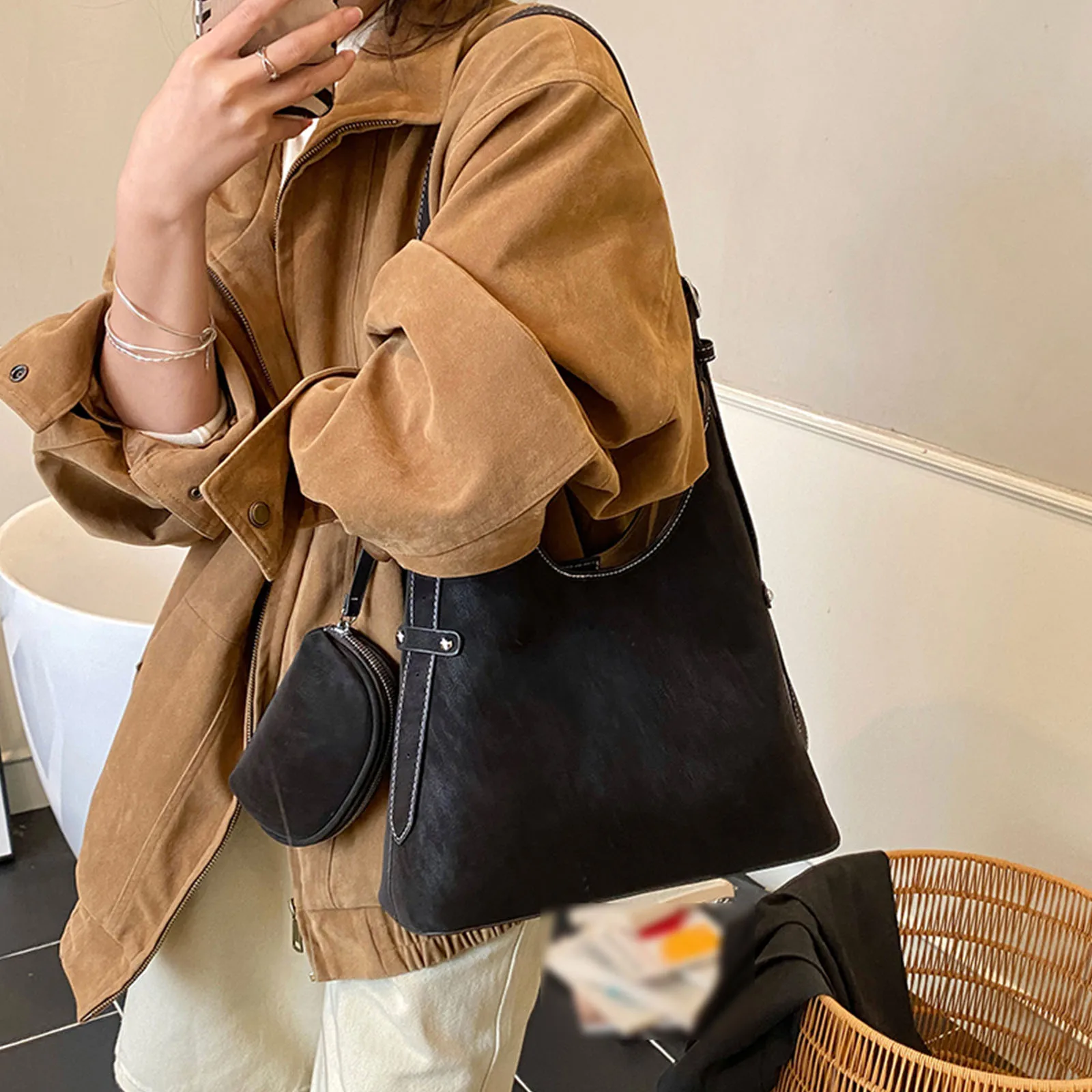 Women PU Leather Underarm Shoulder Bag with Adjustable Strap Shoulder Crossbody Bag Large Capacity Shoulder Bag for Work Travel