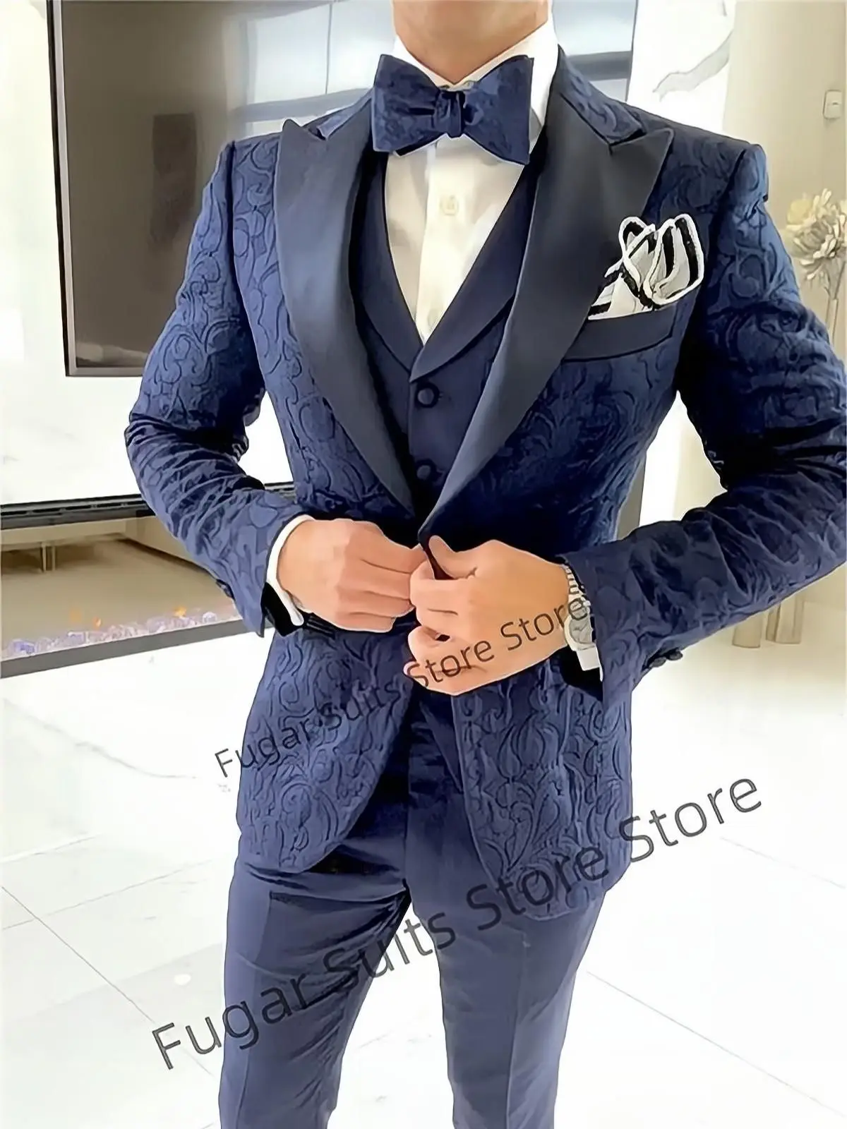 

Classic Navy Blue Wedding Jacquard Men Suits Slim Fit Groom Formal Tuxedos 3 Pieces Sets Business Male Blazer Custume Homme