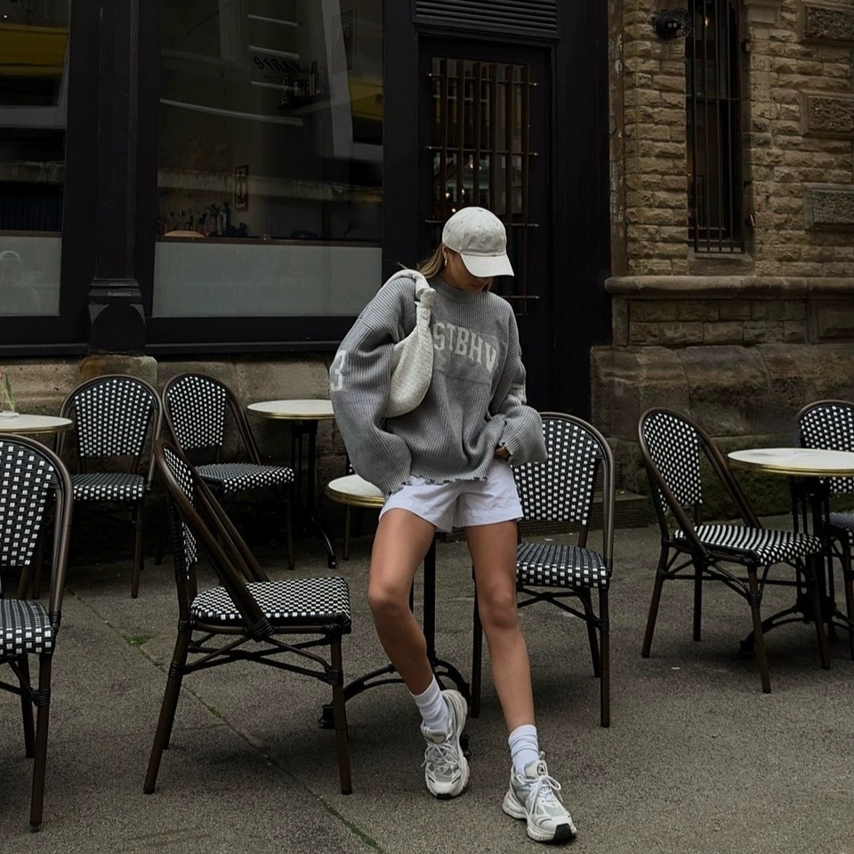 Loose Knit Sweater Wind Letter Embroidery Overhead Long Sve round Ne Mid-Length Faionable Outerwear Versatile Knitted Top