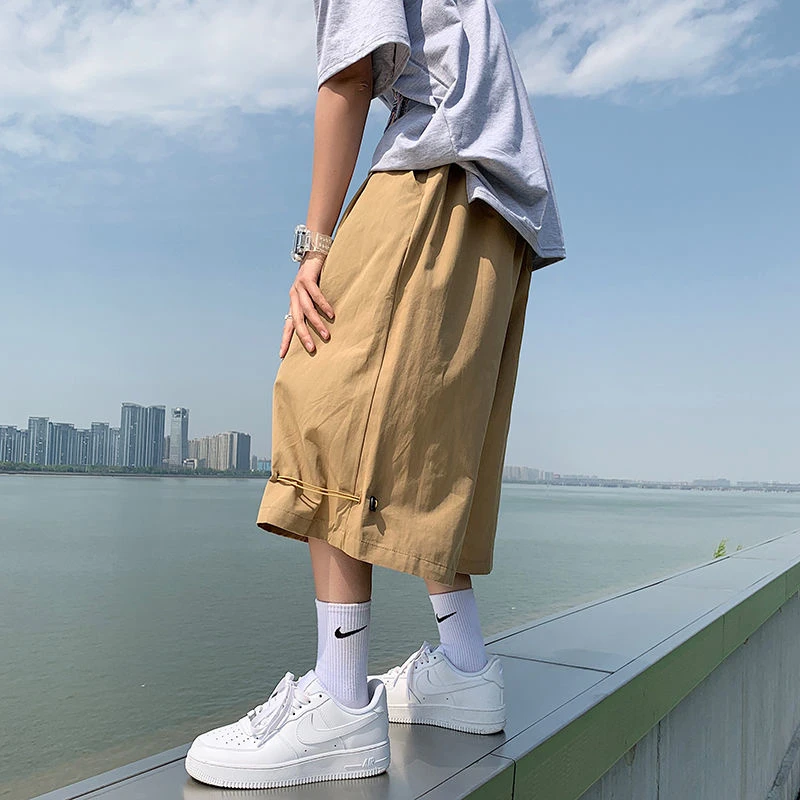 Khaki Shorts For Men Outfit