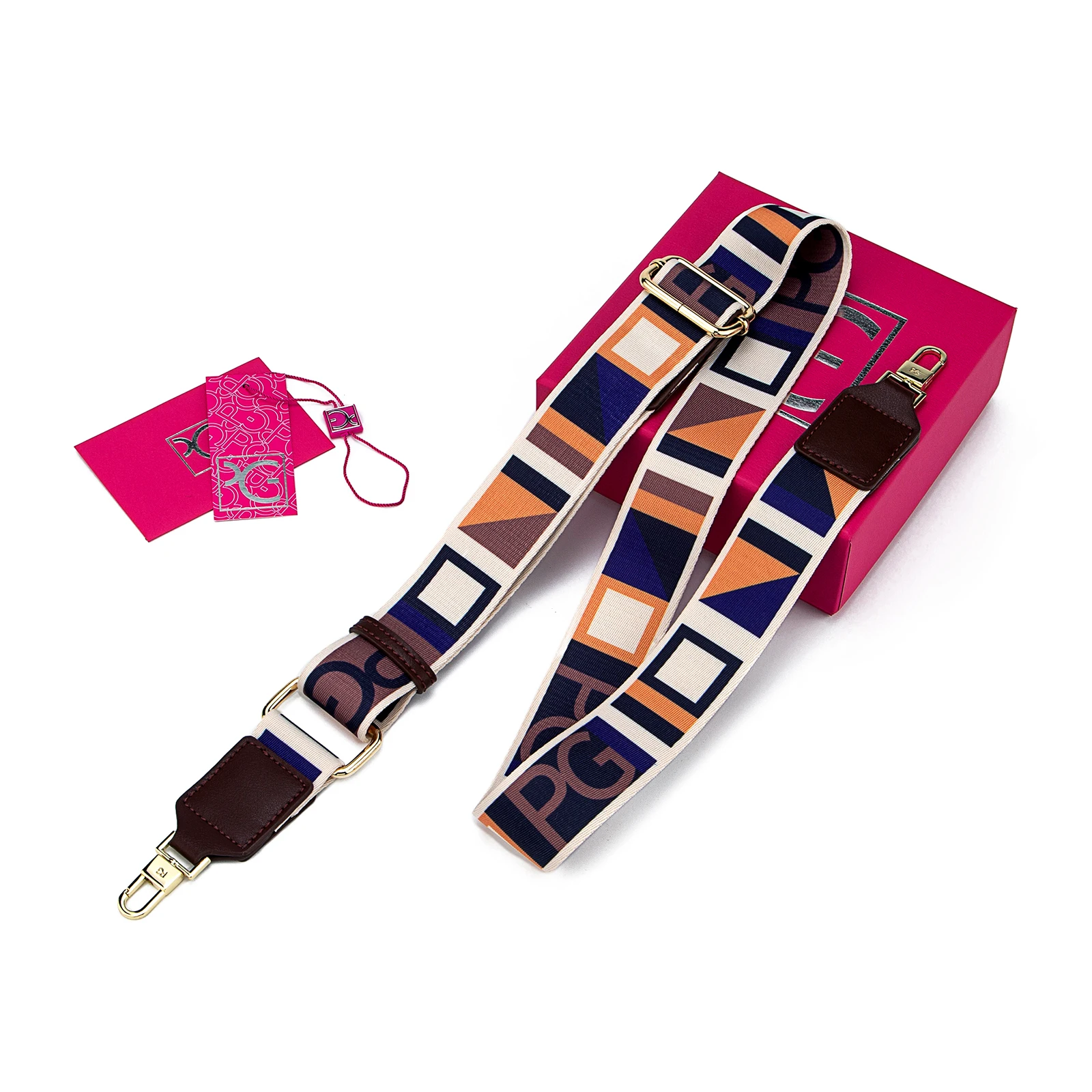 Classic jacquard fabric shoulder strap detail