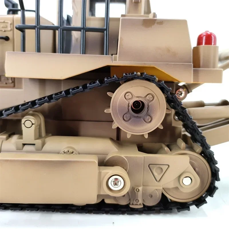 HUINA  Delin 1554-D9R Desert Yellow Engineer bulldozer 1:18 multifunctional remote control engineering car children's gift Toy 5
