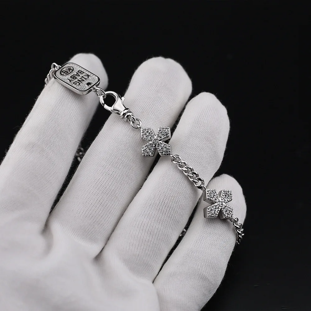 Temperament versatile white vermiculite bracelet