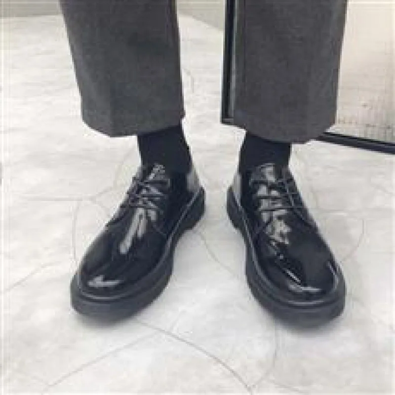 

Men's Shoes Spring and Autumn 2023 New Trendy Soft Bottom Boys' Board Shoes Summer Breathable Men's Casual Leather Shoes Men's