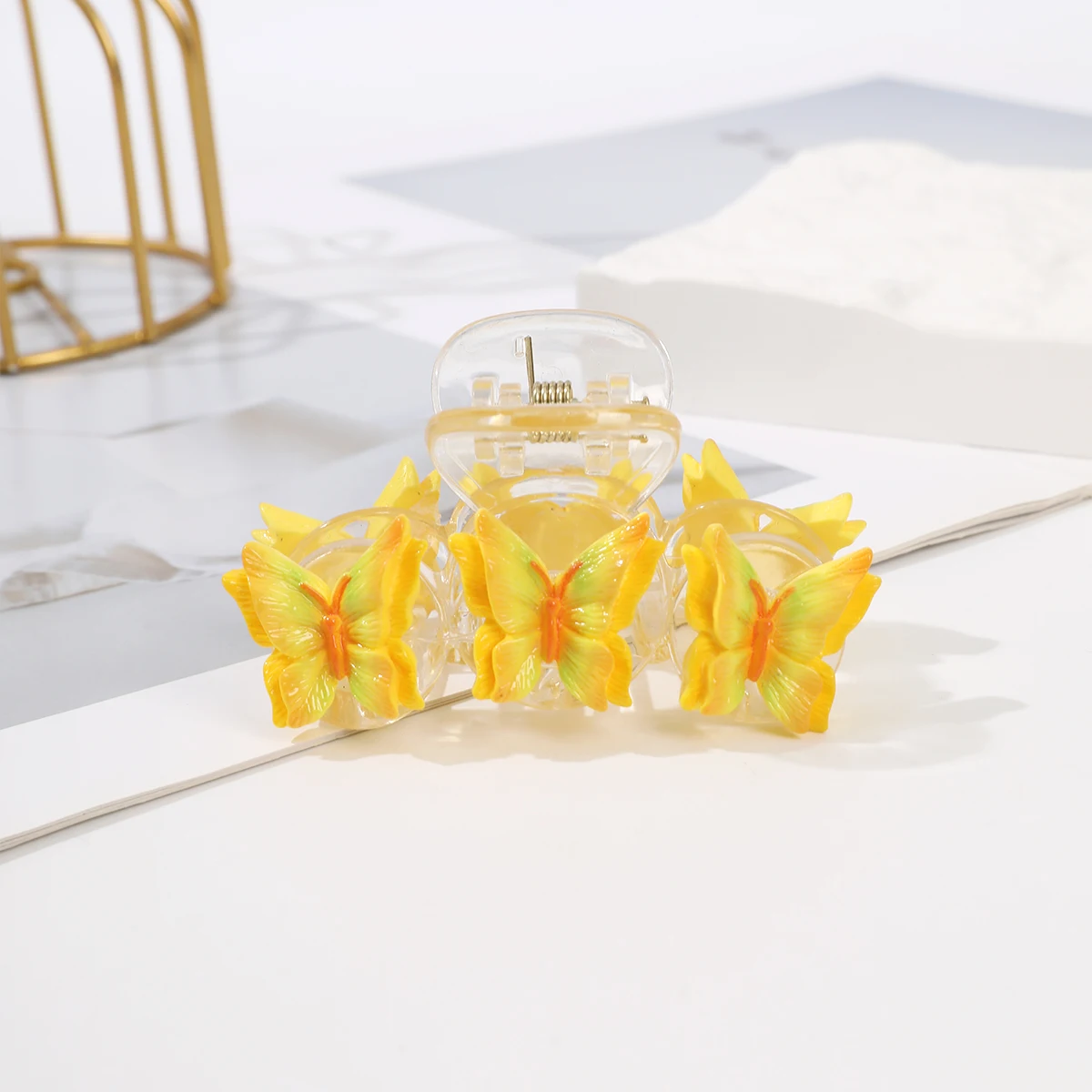 Fashion Transparent Butterfly Hair Claw Elegant Ladies Barrettes hairpin For Women Girl Hair Accessories Headdress Party Gifts