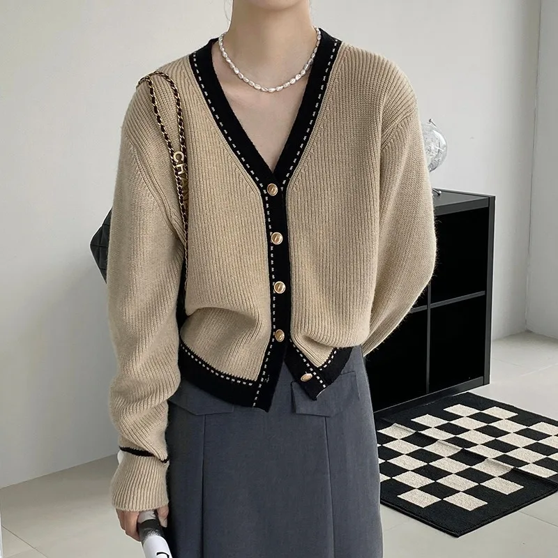 

Cardigan Women Autumn Winter New Knit Cardigans V-Neck Sweater Women Clothing Korean Fashion Knitted Single Row Buckle Jumpers