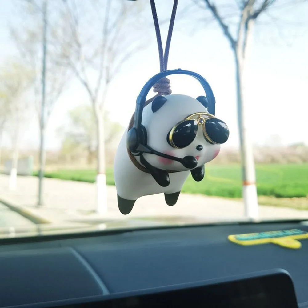 thumbnail image 1 of Colgante para espejo retrovisor de coche, accesorio bonito de Panda/cerdo, decoración de 7x4,5x4cm, accesorios para vehículos, 1 of 5
