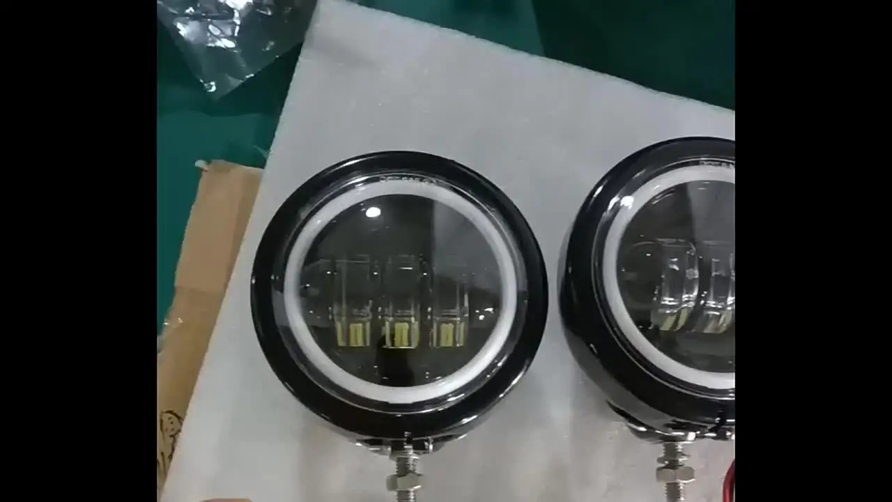 Светодиодные фары дальнего света и дымчатые указатели поворота для Harley Touring Street