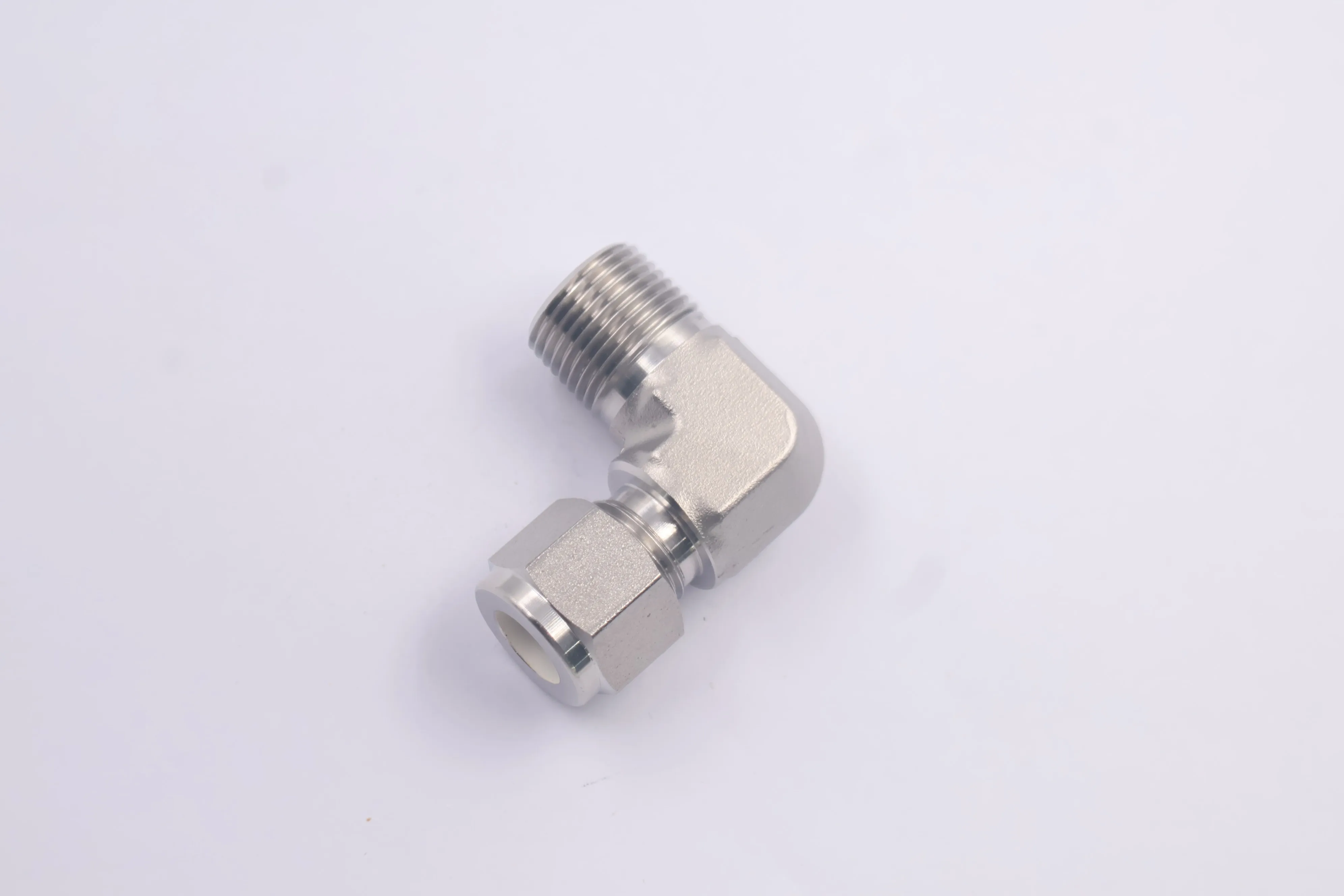 SS-810-2-6RT, Stainless Stee,Fitting, Male Elbow, 1/2 in. Tube ODx3/8 in. Male ISO Tapered Thread, Can Combination with Swagelok