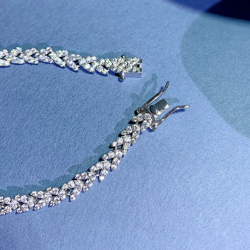 SpringLady S Ŭ ź ̾Ƹ,  ȥ Ƽ,  ־,  ̾ 