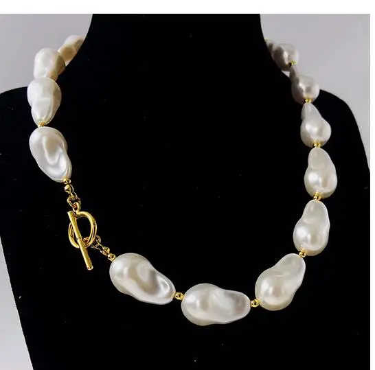 

Ins style niche design sense autumn and winter fashion sweater chain ot clavicle chain chocker baroque pearl necklace female