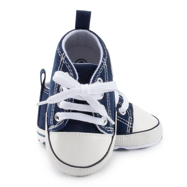 New Canvas Classic Sports Sneakers Newborn Baby Boys Girls First Walkers Shoes Infant Toddler Soft Sole Anti-slip Baby Shoes 2